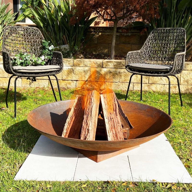 120CM Cast Iron Fire Pit in Fire Outdoor