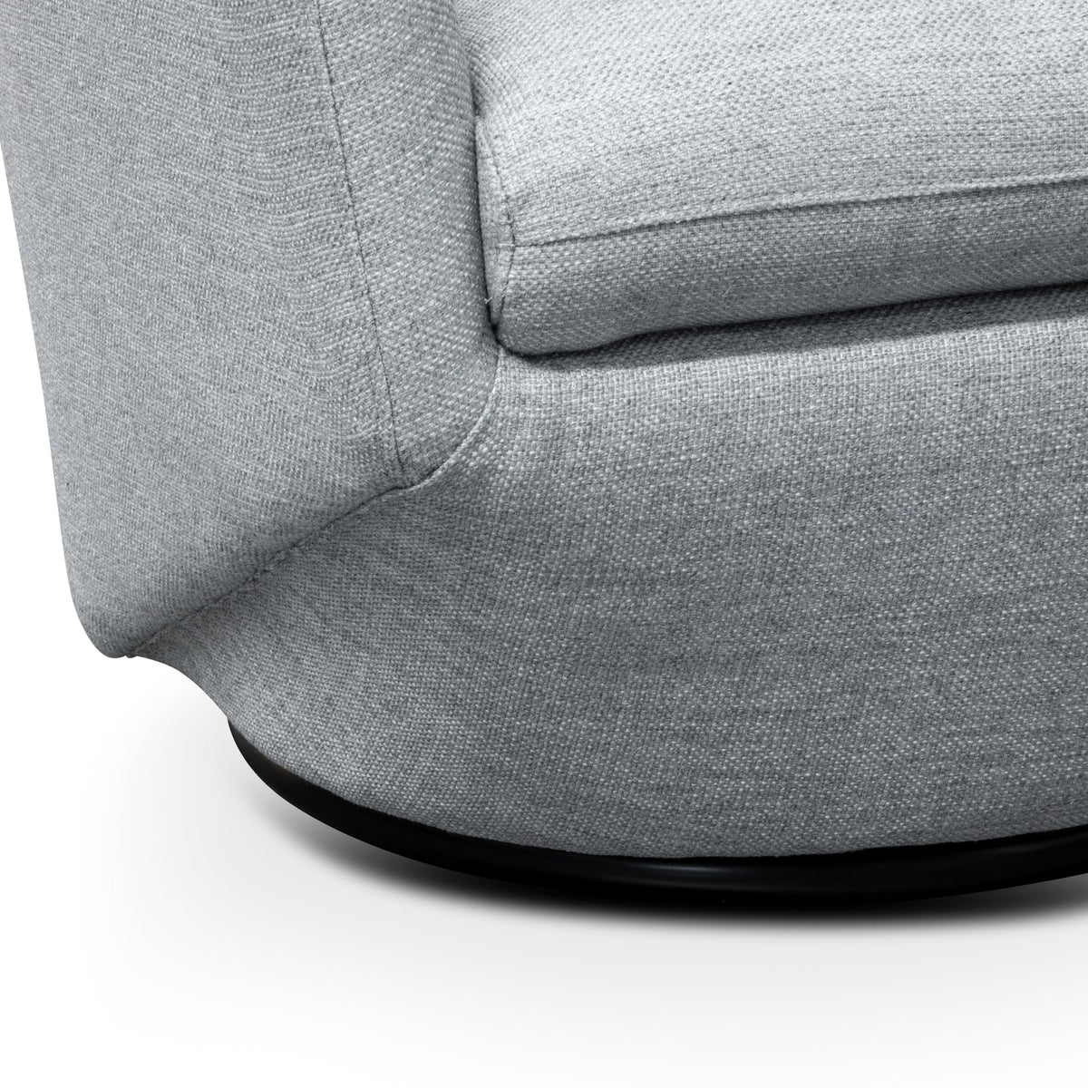 Lyngrove Swivel Lounge Chair
