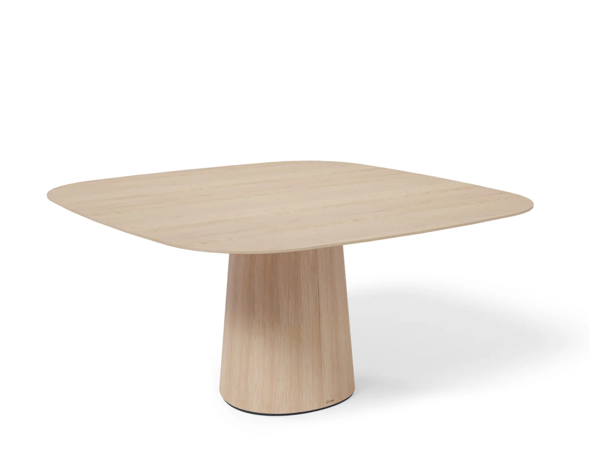 P.O.V. 462 140cm Square Dining Table