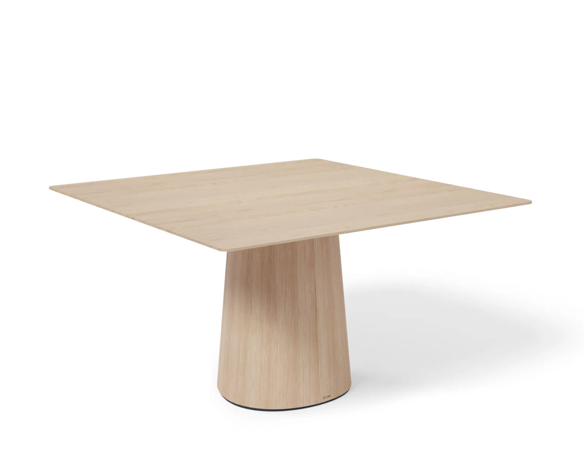 P.O.V. 462 140cm Square Dining Table