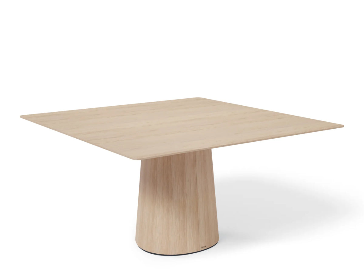 P.O.V. 462 140cm Square Dining Table