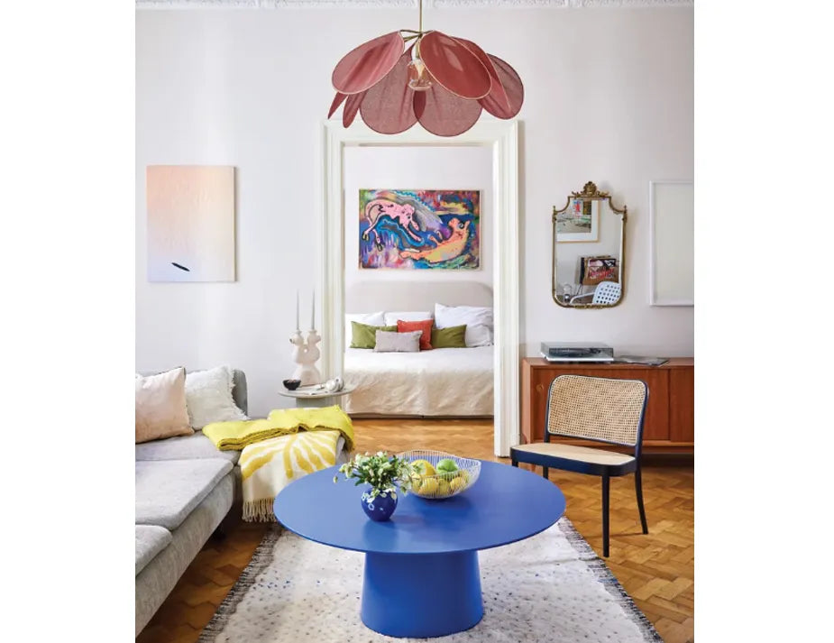 811 Lounge Chair