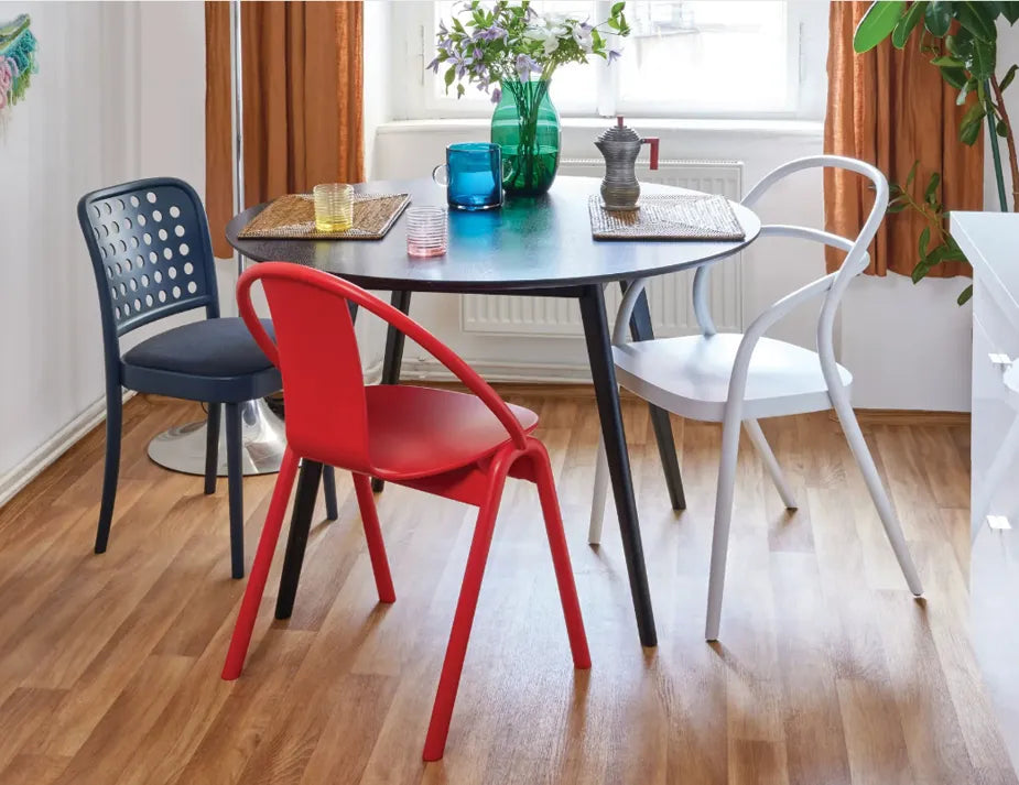 822 Dining Chair