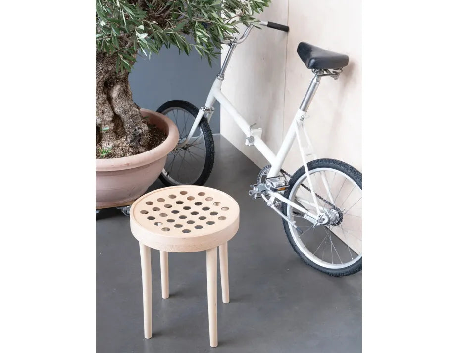 822 Low Stool