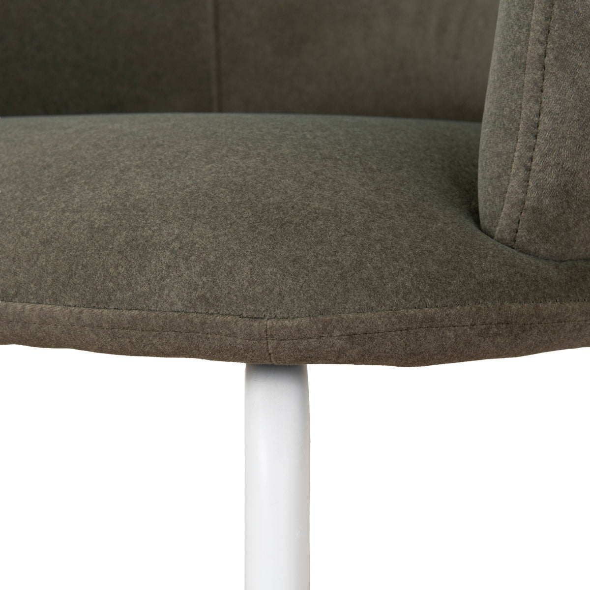 Swandale Dining Chair (Set of 2)