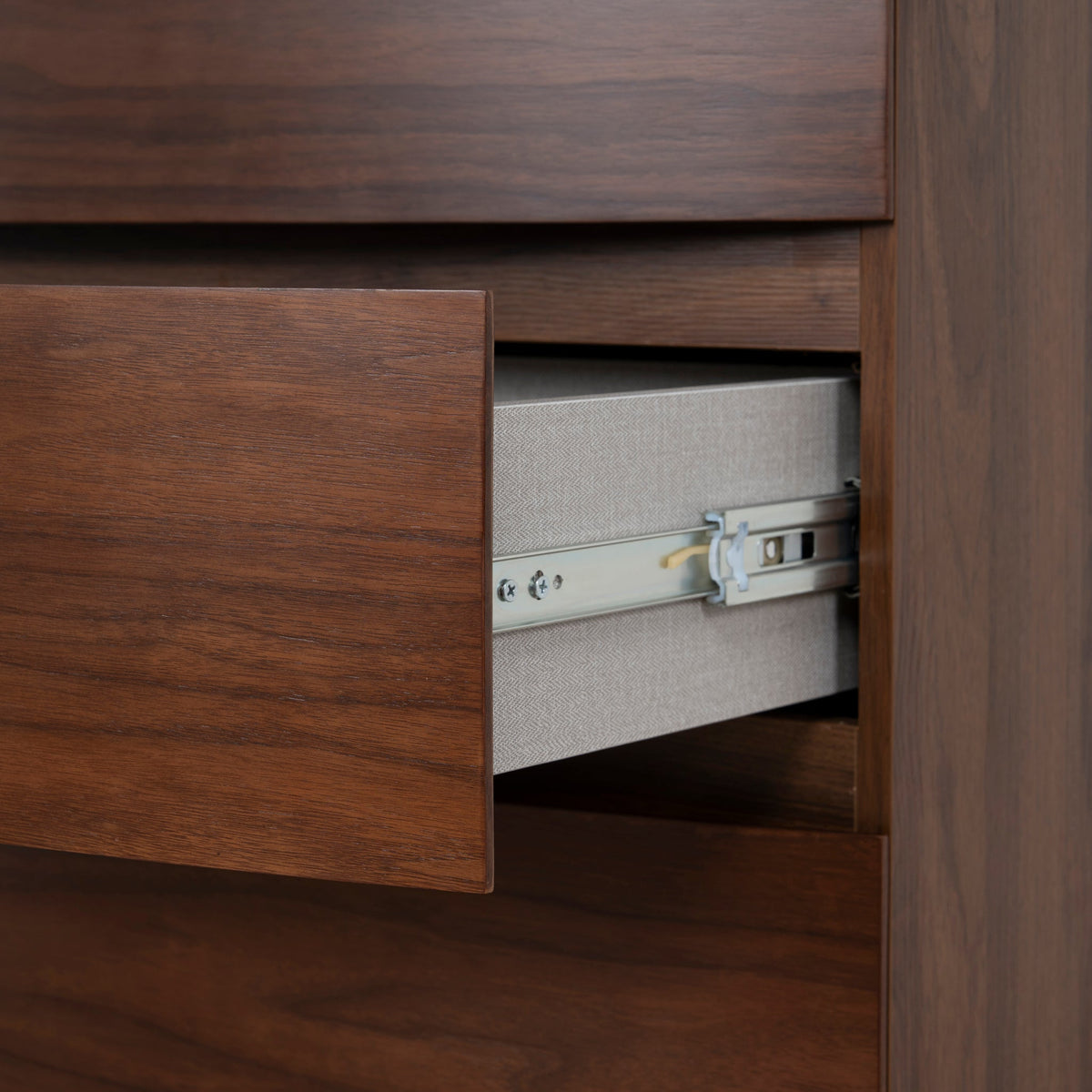 Ravengate Tallboy Drawer Chest