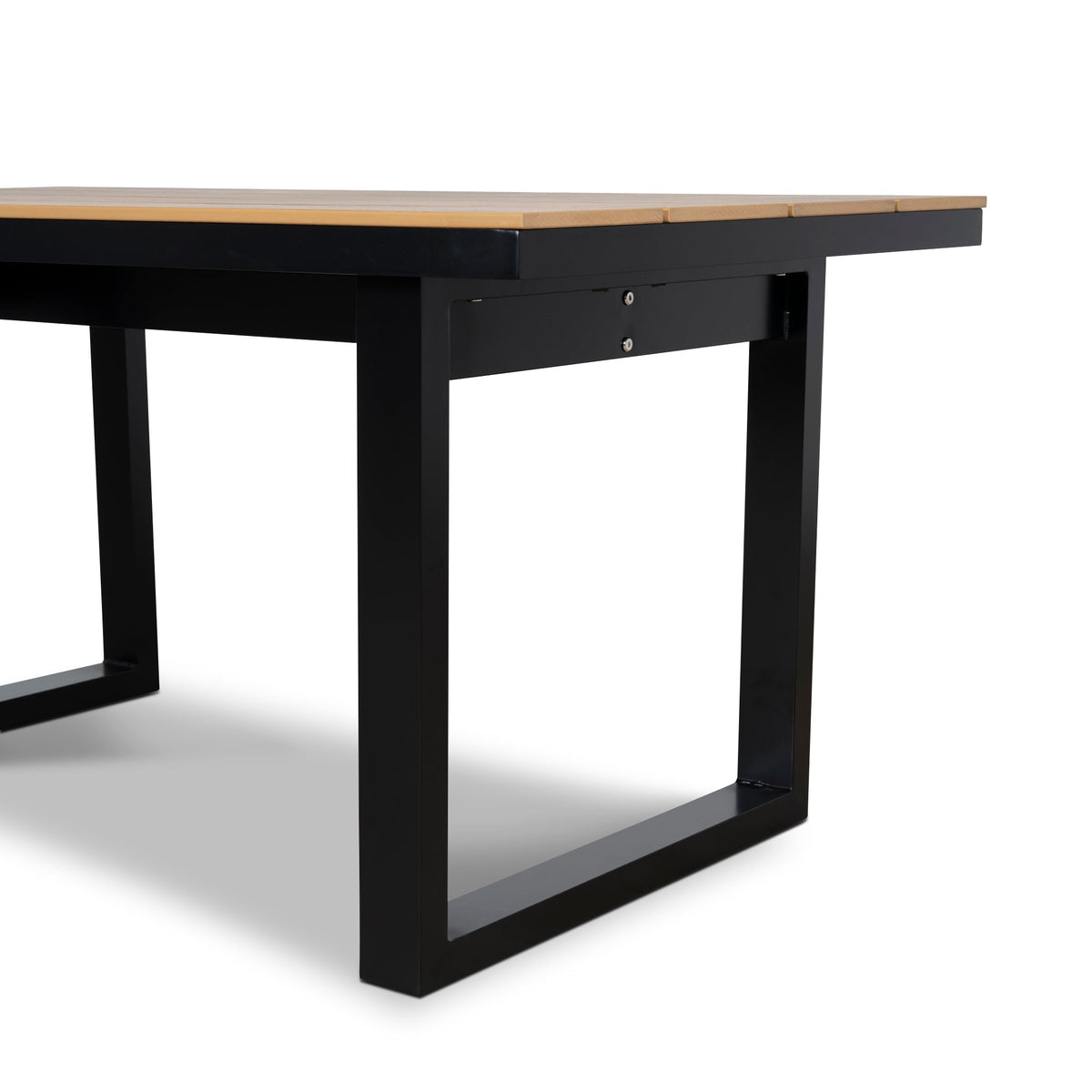 Muncastor 160cm Outdoor Dining Table