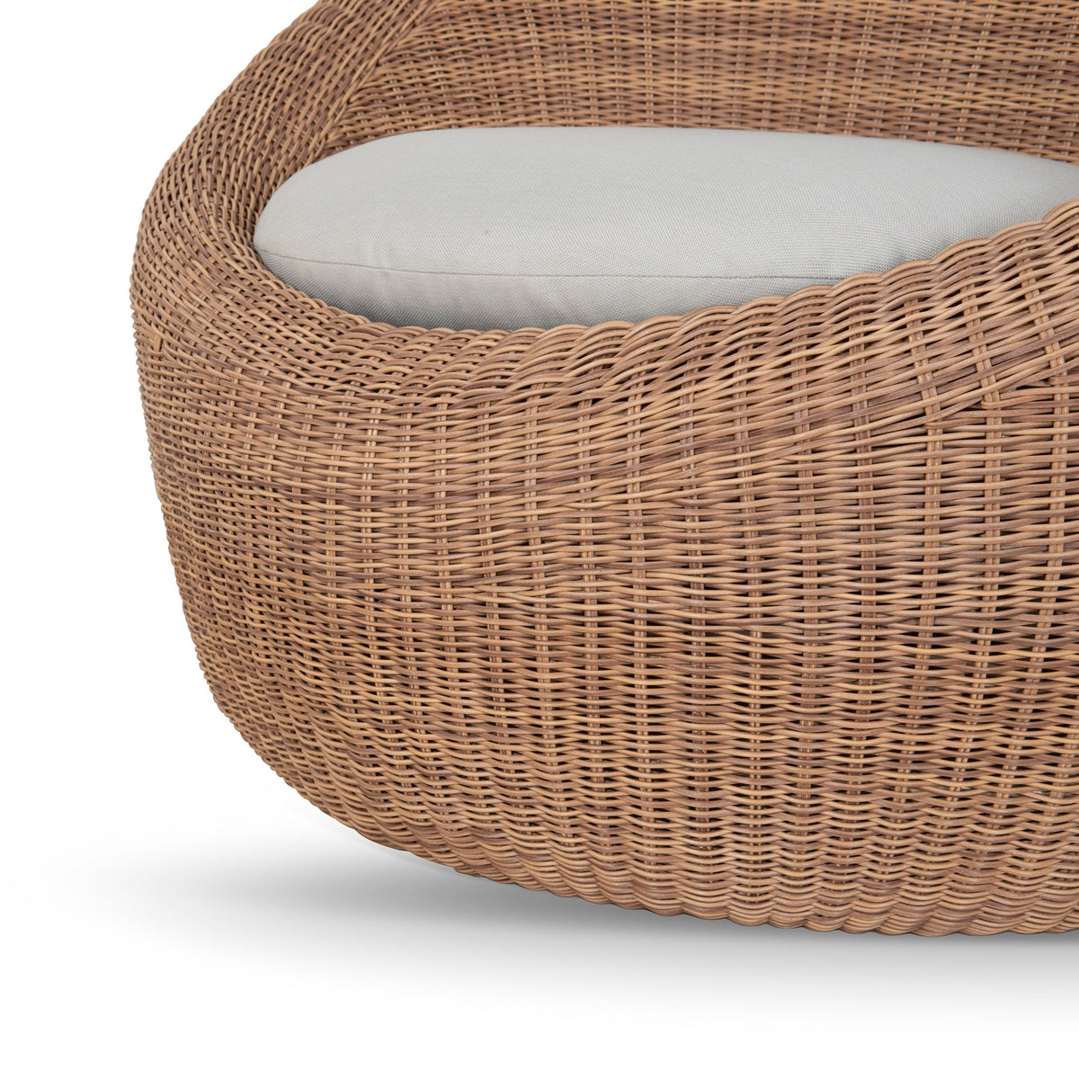 Selby Outdoor Lounge Chair
