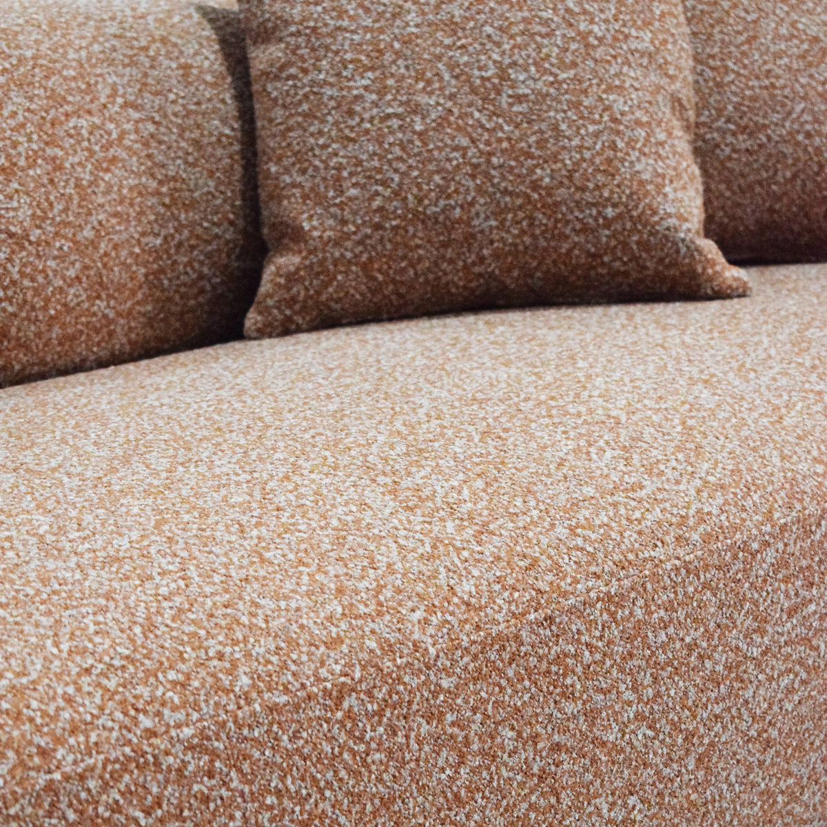 Laurelridge 4 Seater Sofa