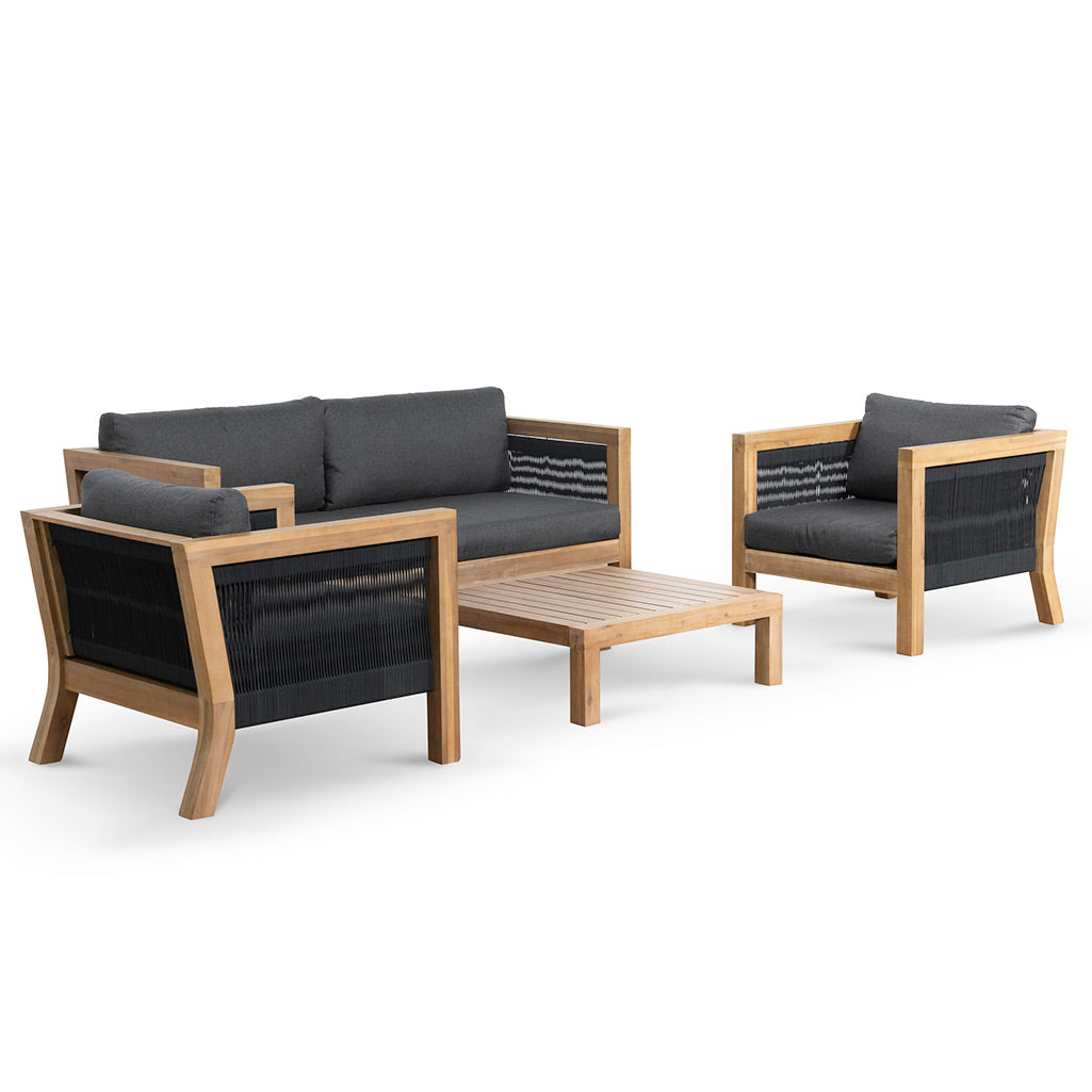 Medmore 4 Piece Outdoor Lounge Set