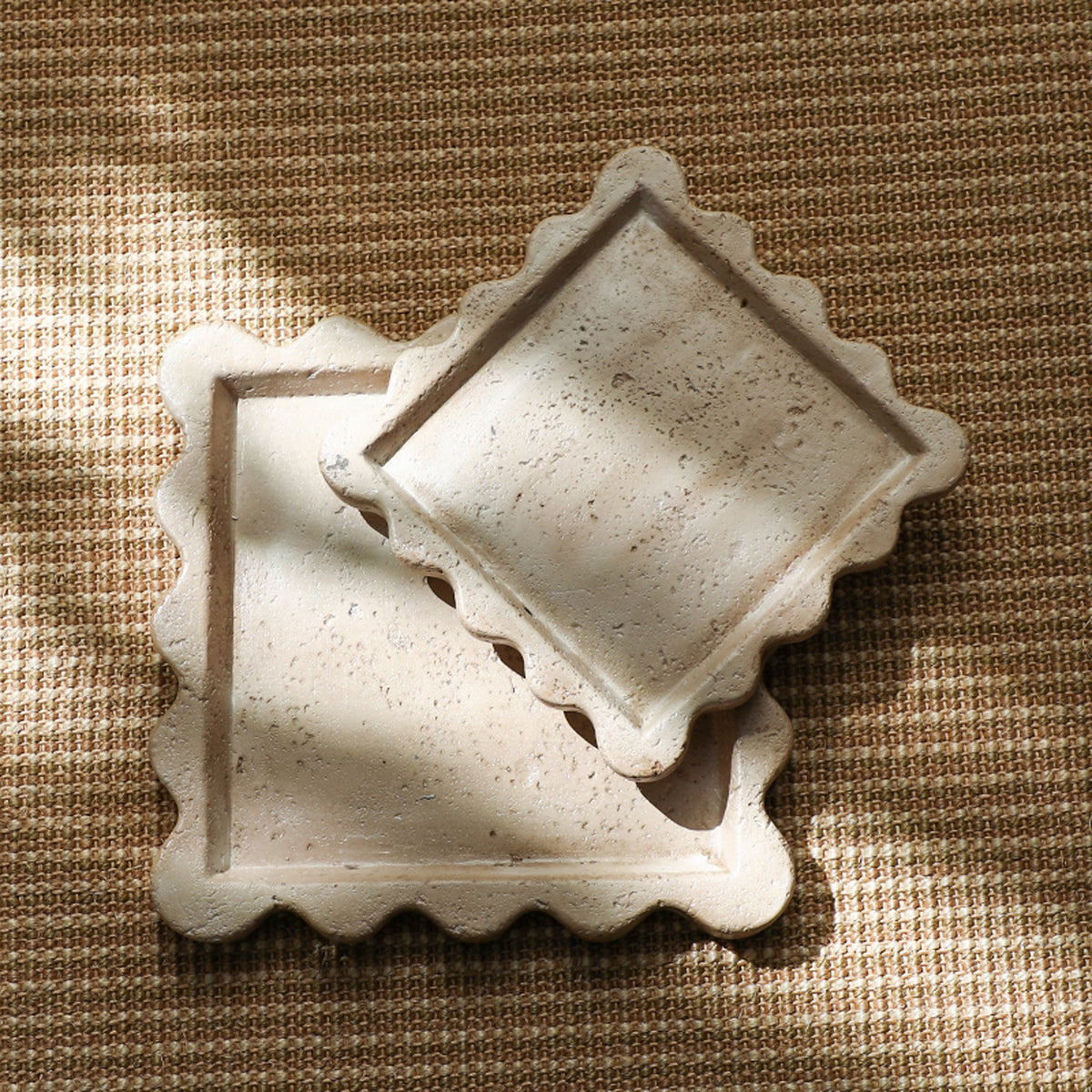 Timbervale Wavy Edge Plate B