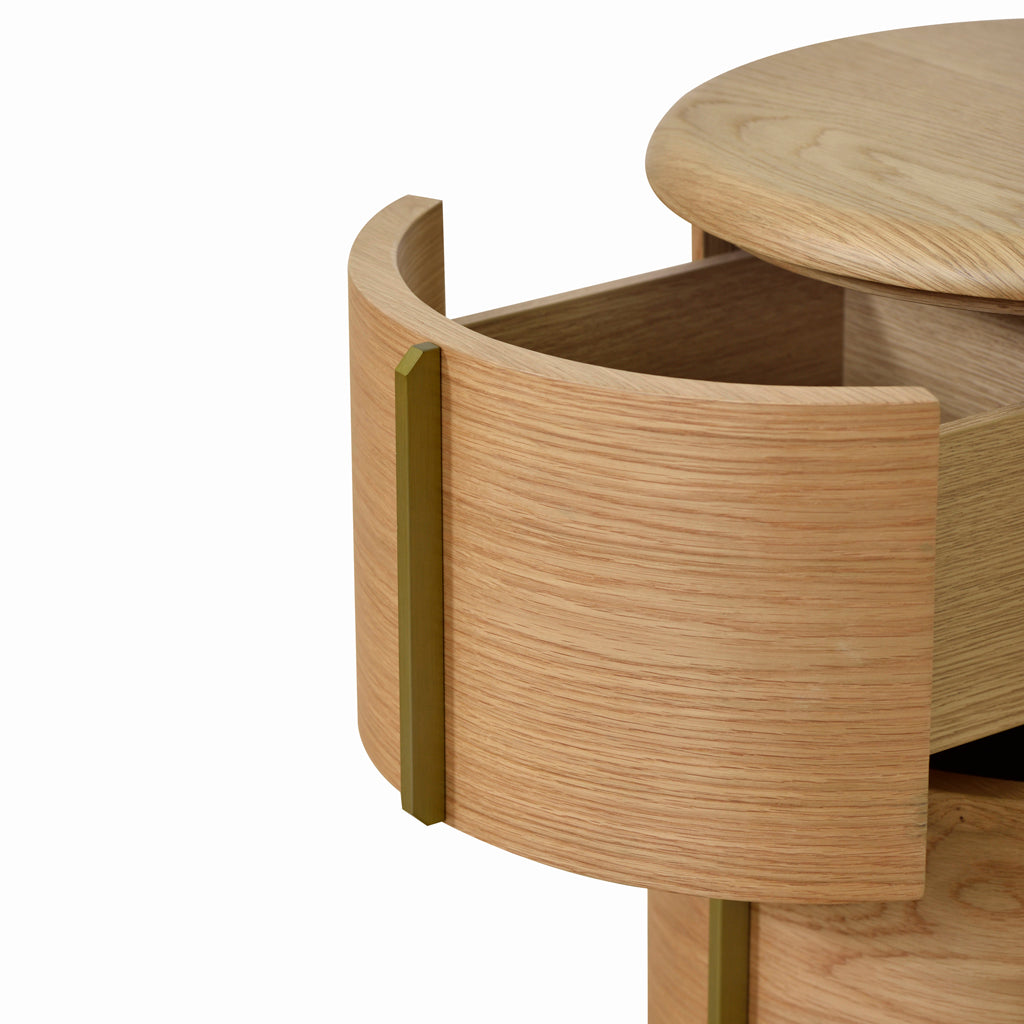Yarnfield 46cm Round Bedside Table