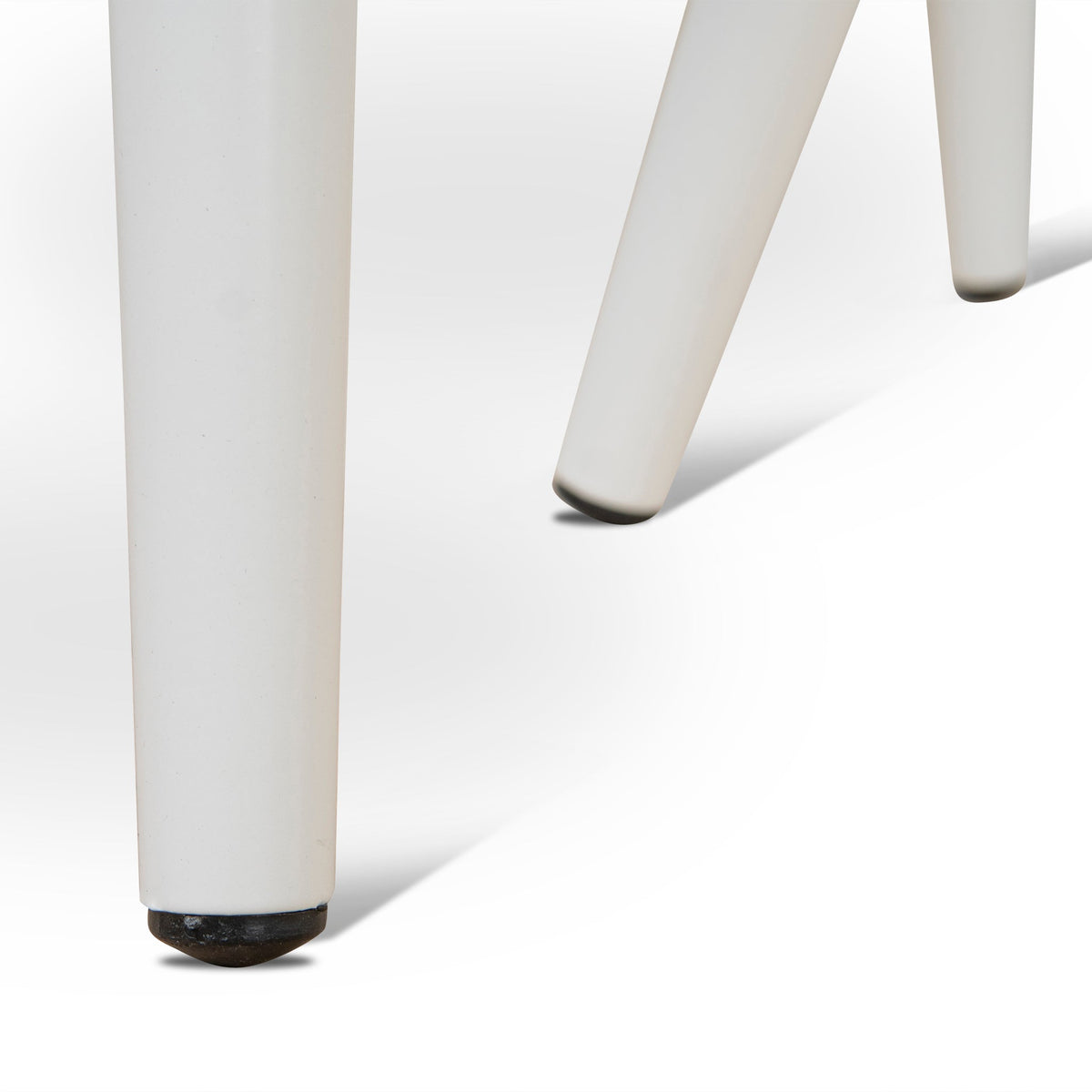 Weyhurst Side Table (Set of 2)
