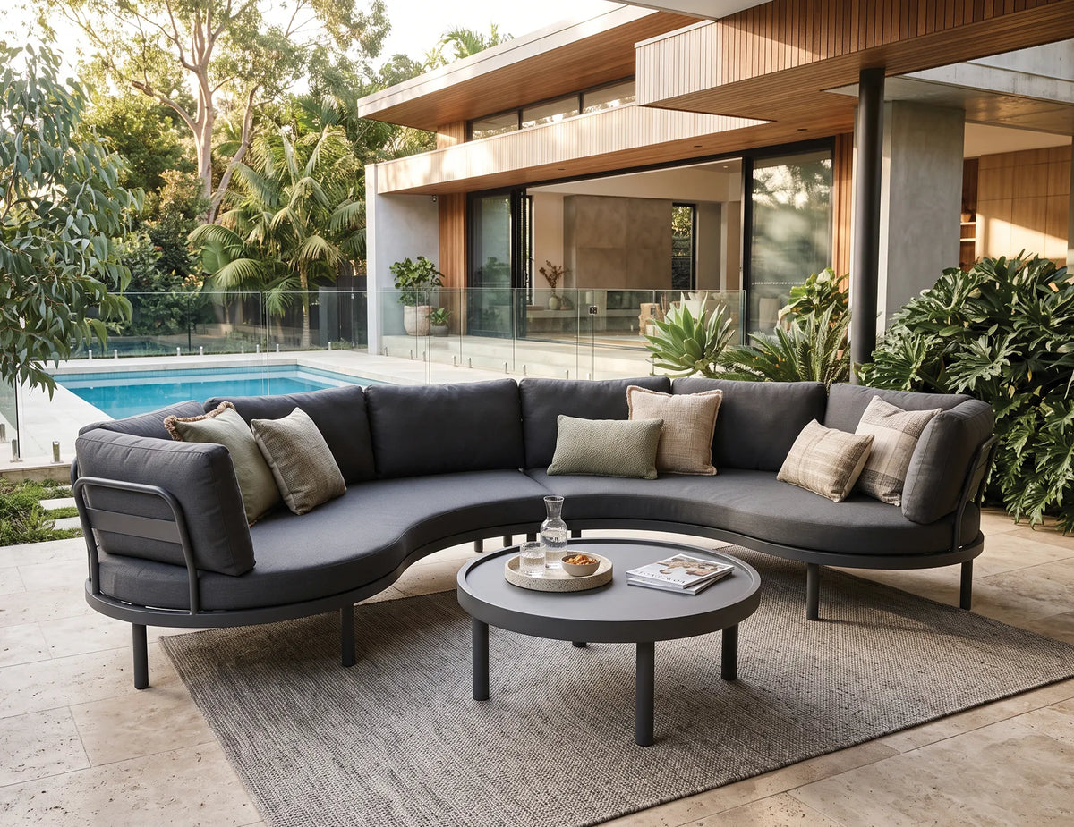 Aluna Outdoor Coffee Table