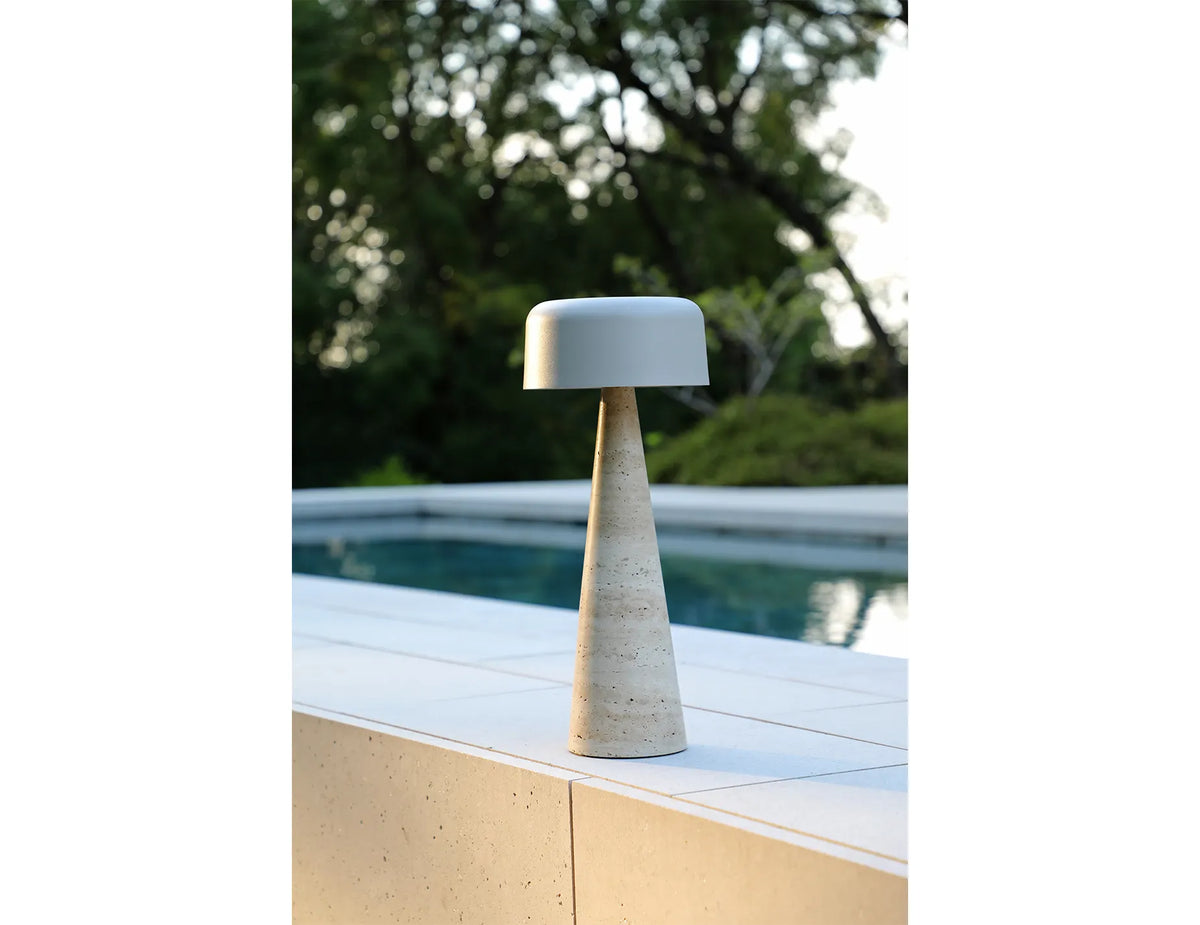 Aura Outdoor Solar Lamp