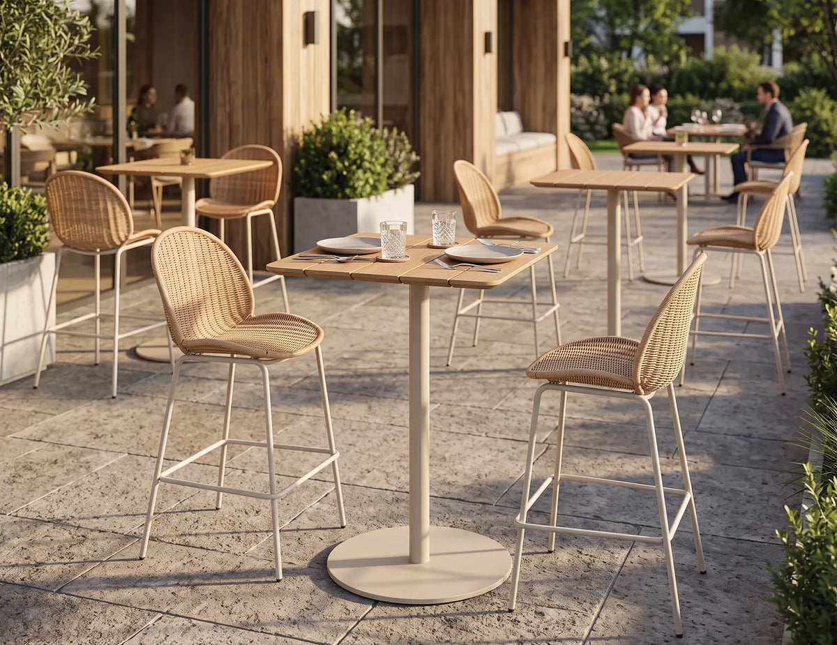 Sombra 75cm Outdoor Bar Stool