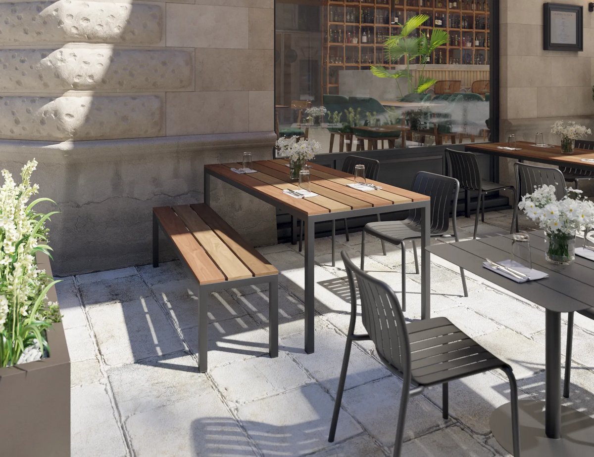 Cape 140 x 98cm Outdoor Dining Table