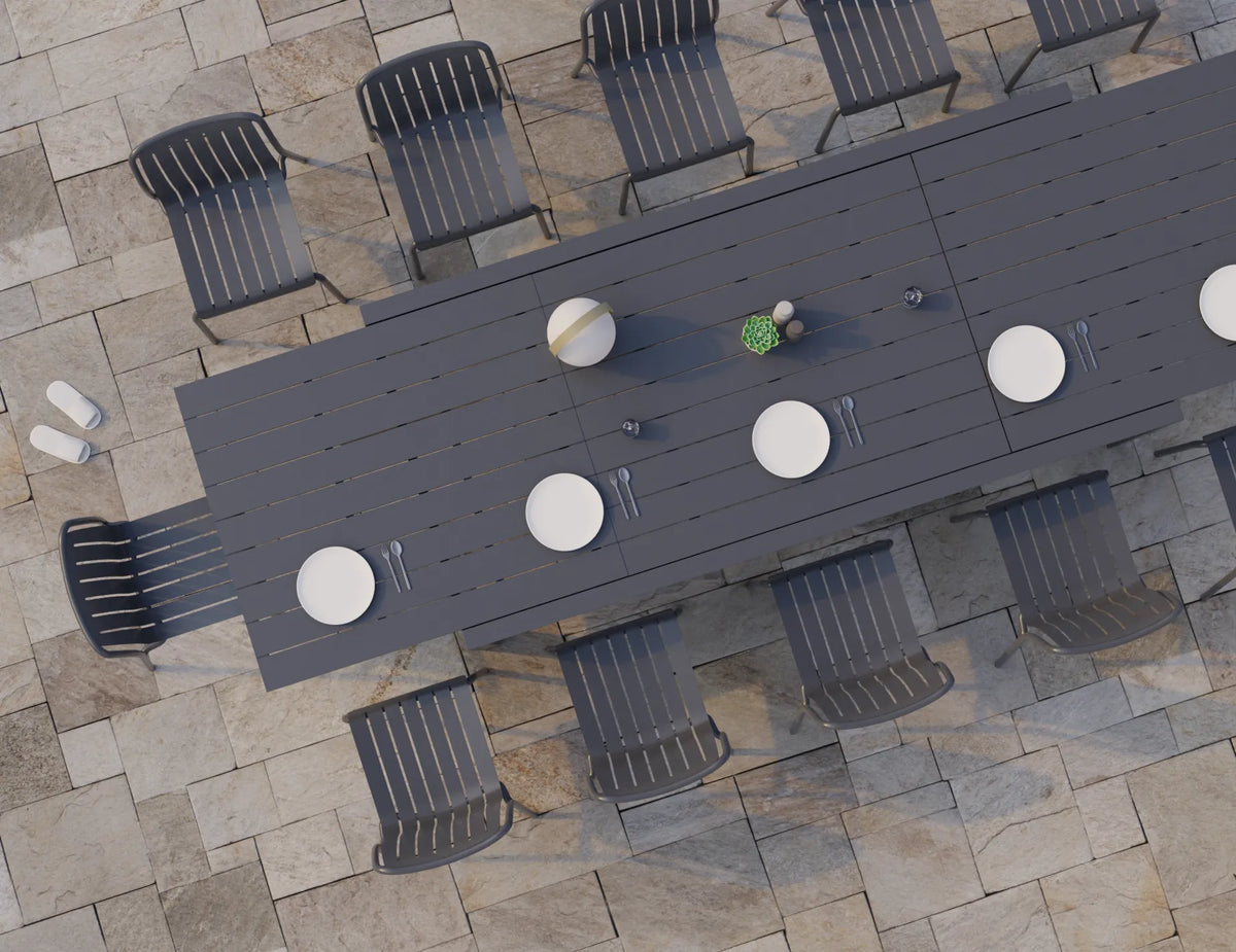 Reflect Outdoor Extendable Dining Table