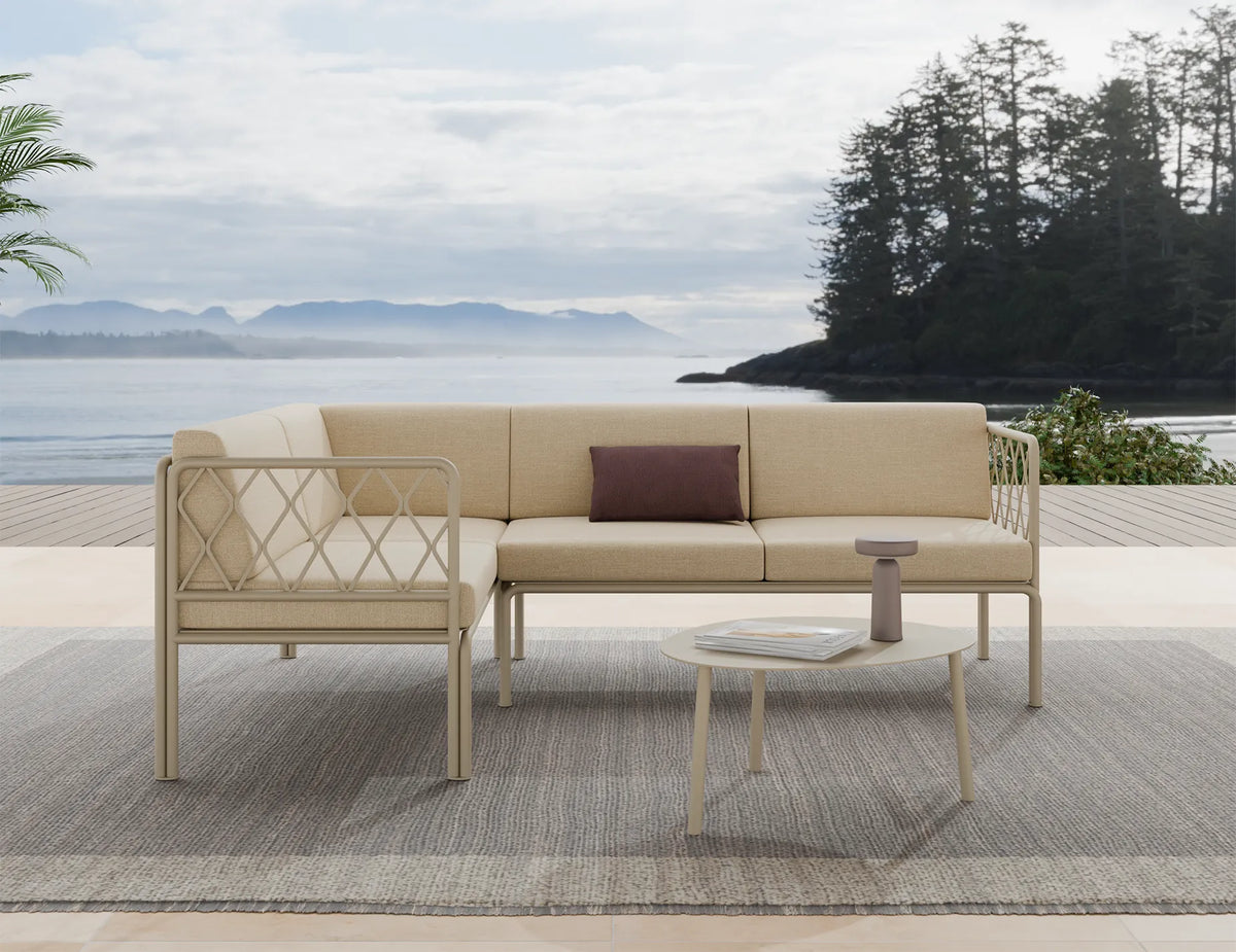 Cetara Medium Outdoor Coffee Table