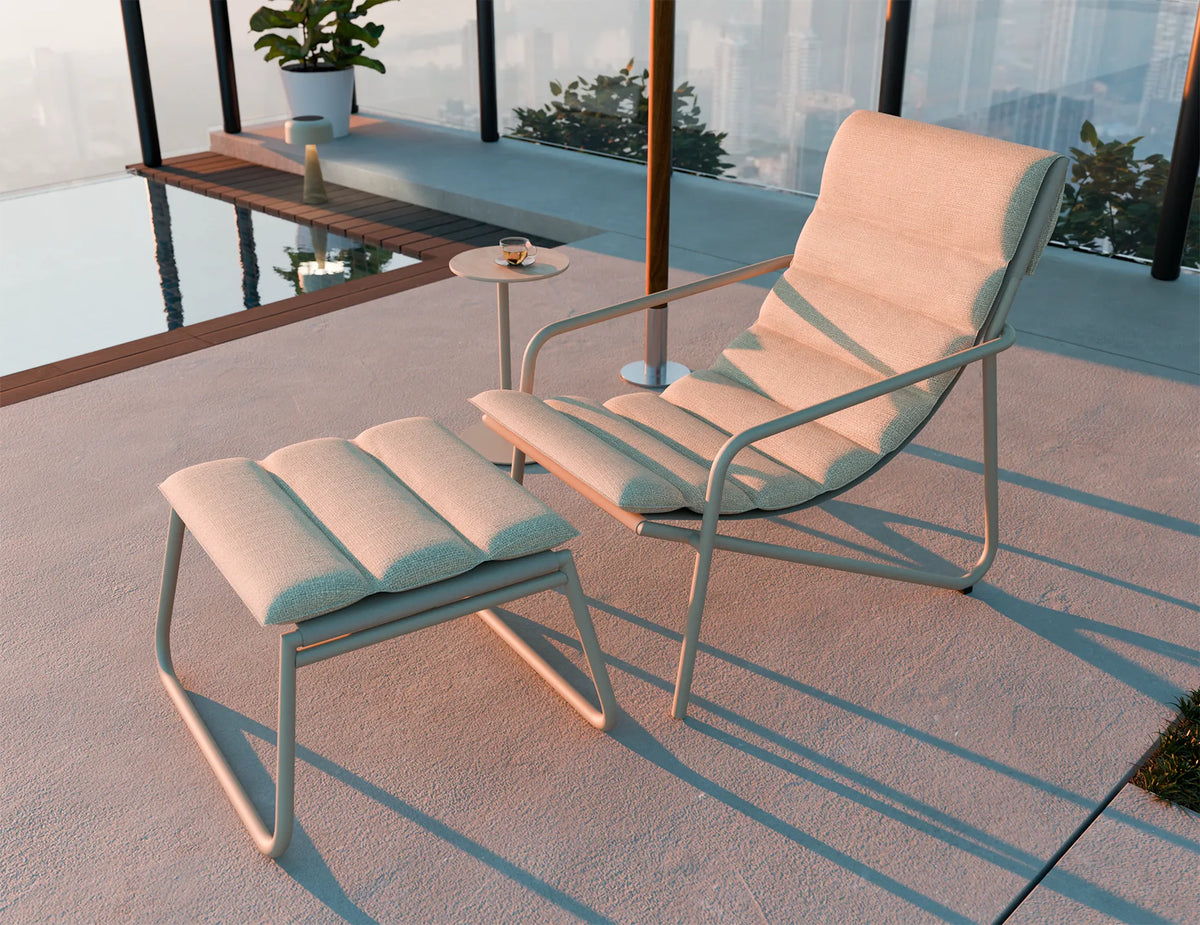 Paloma Outdoor Lounge Chair