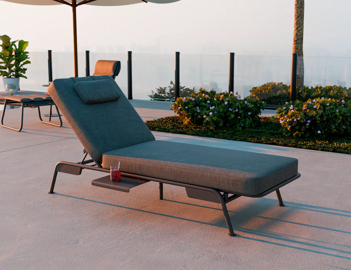 Arla Outdoor Sofa