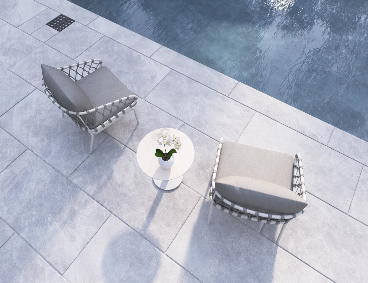 Kara Outdoor Lounge Chair