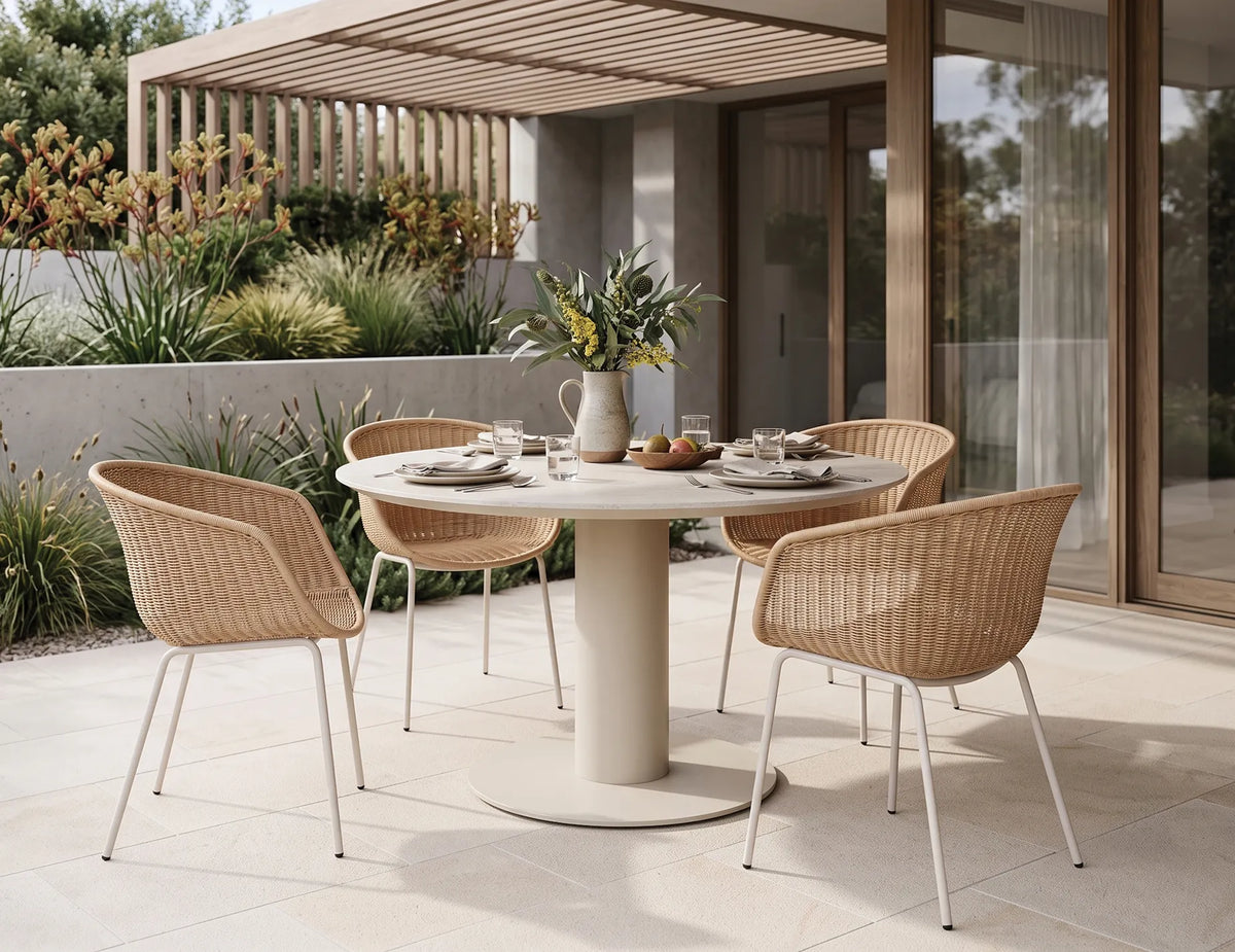 Loma 120cm Outdoor Dining Table