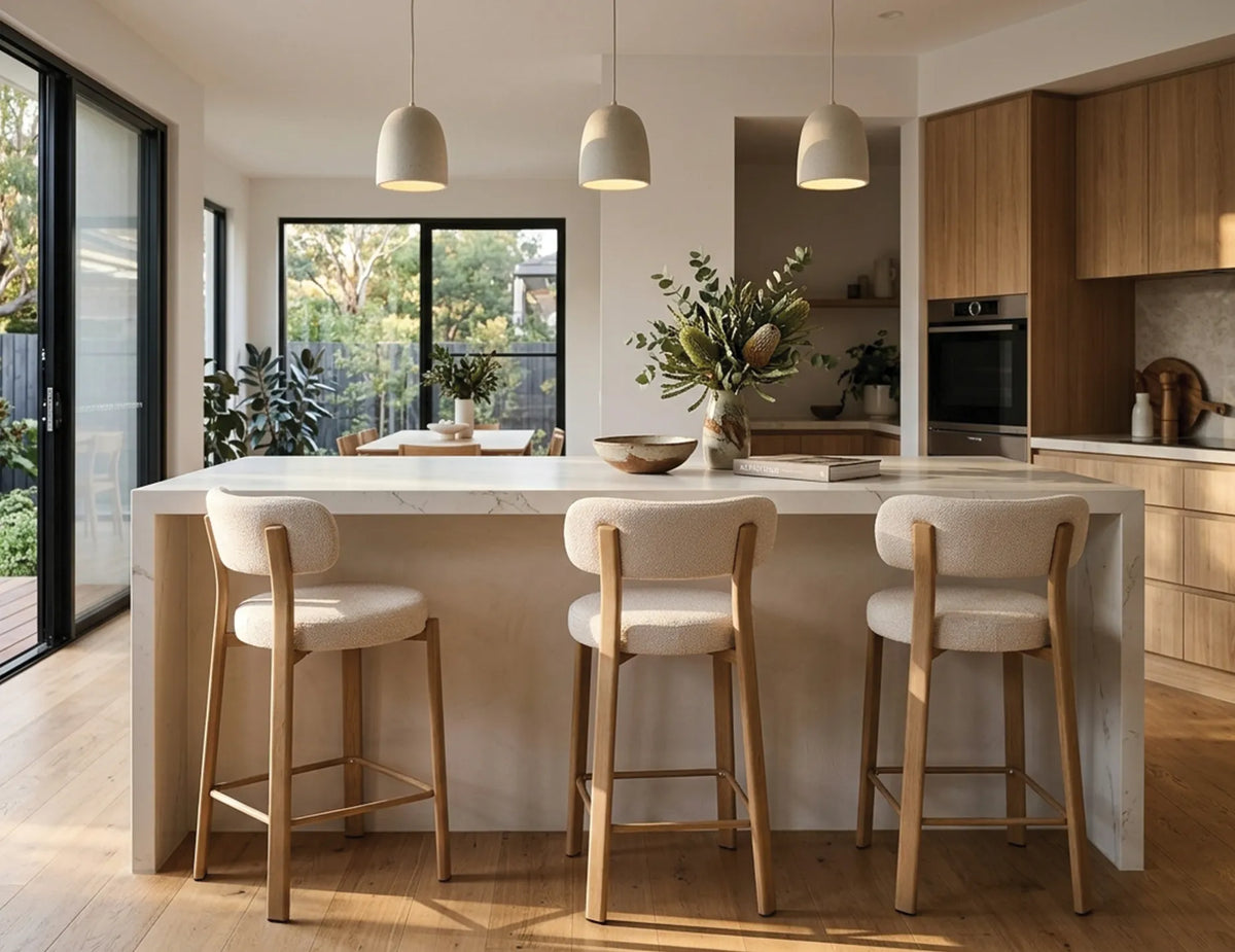 Nodus Kitchen Stool