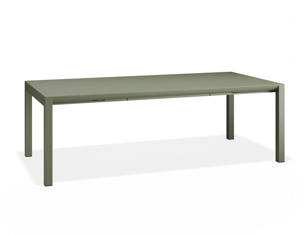 Reflect Outdoor Extendable Dining Table