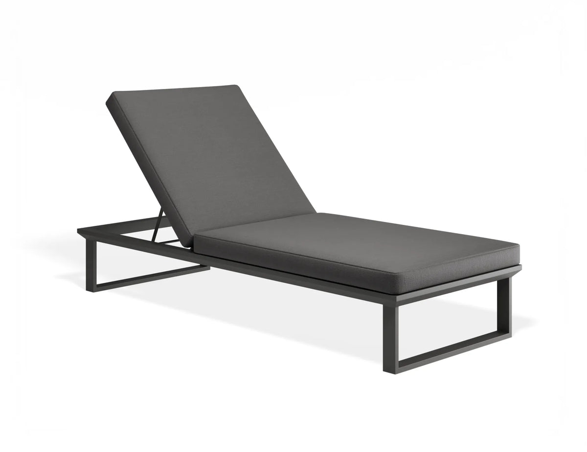 Serra Sun Lounge