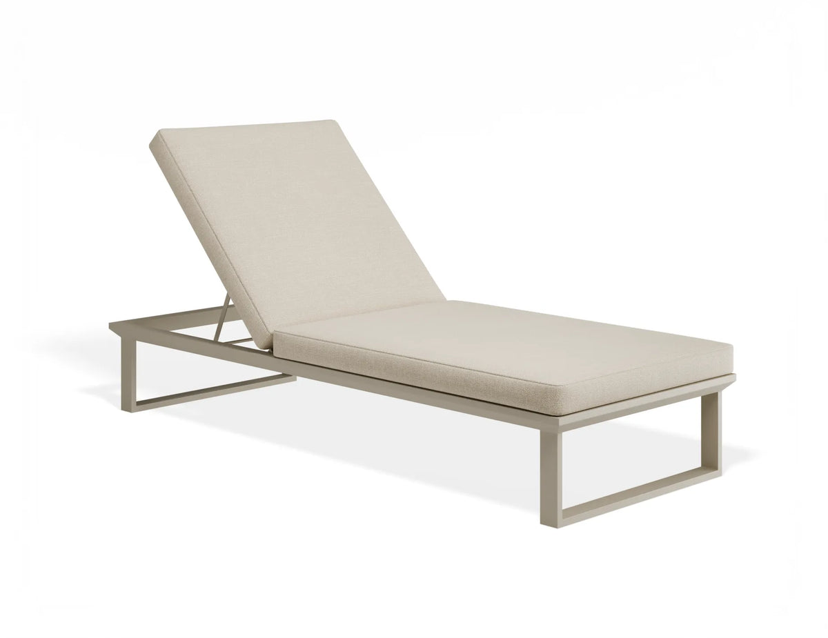 Serra Sun Lounge