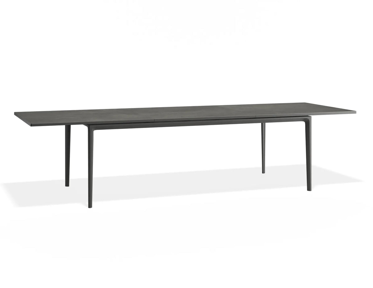 Arken Outdoor Extendable Dining Table