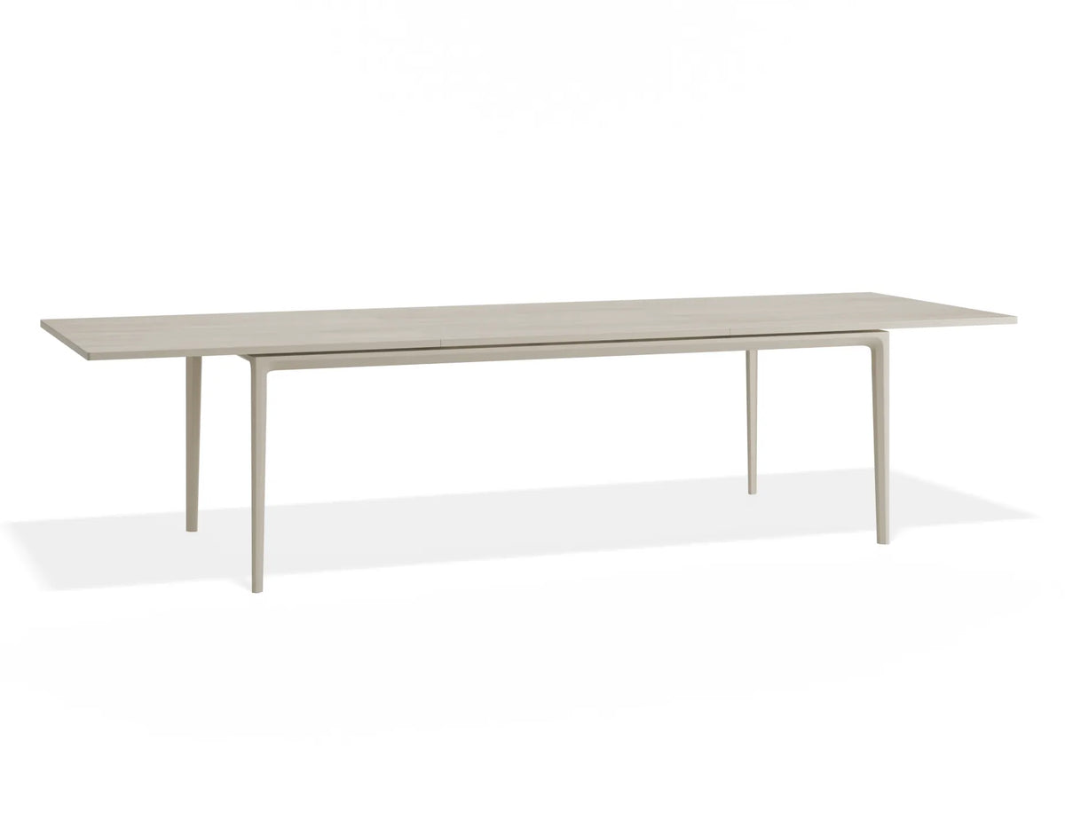 Arken Outdoor Extendable Dining Table