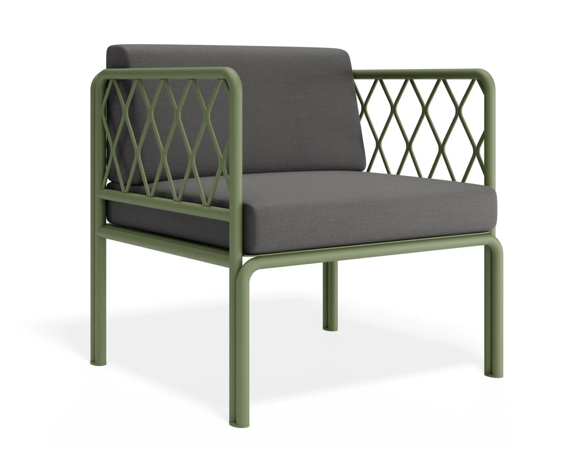 Seville Outdoor Lounge Chair