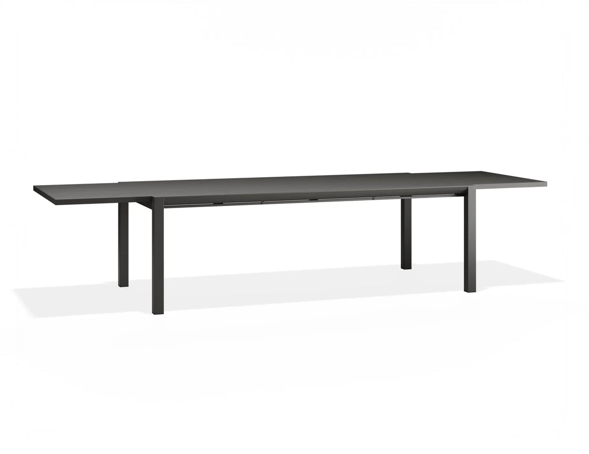 Reflect Outdoor Extendable Dining Table