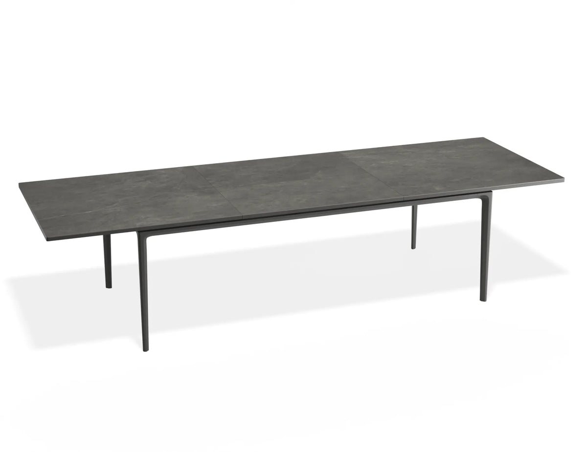 Arken Outdoor Extendable Dining Table