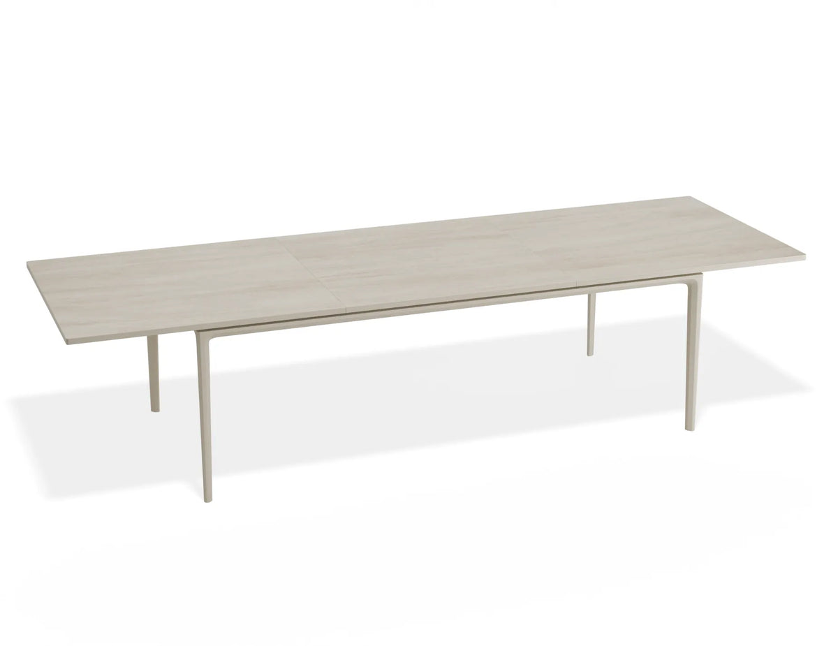 Arken Outdoor Extendable Dining Table