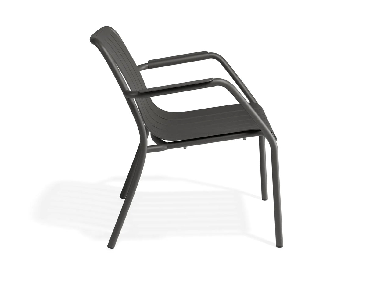 Roku Outdoor Lounge Chair