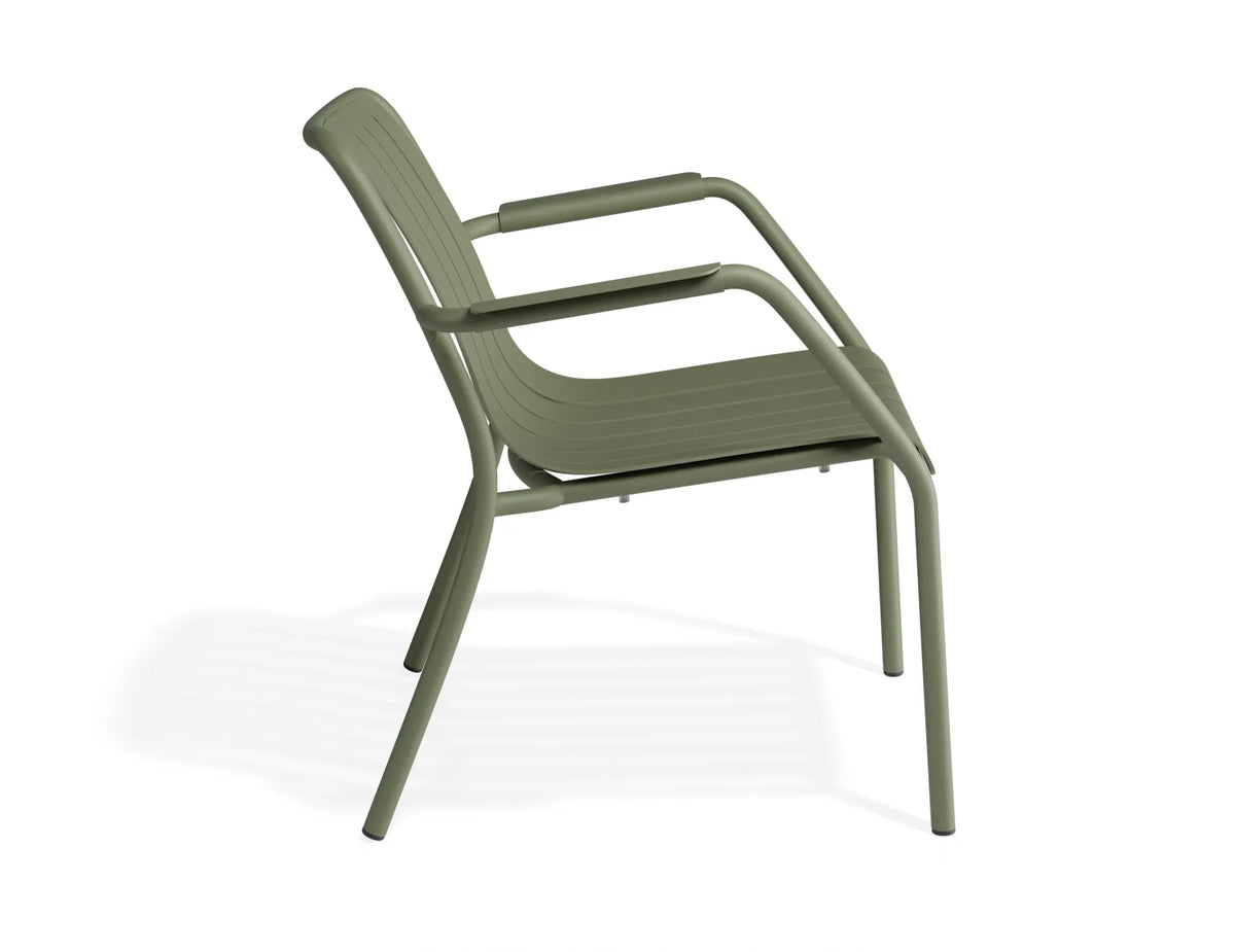 Roku Outdoor Lounge Chair