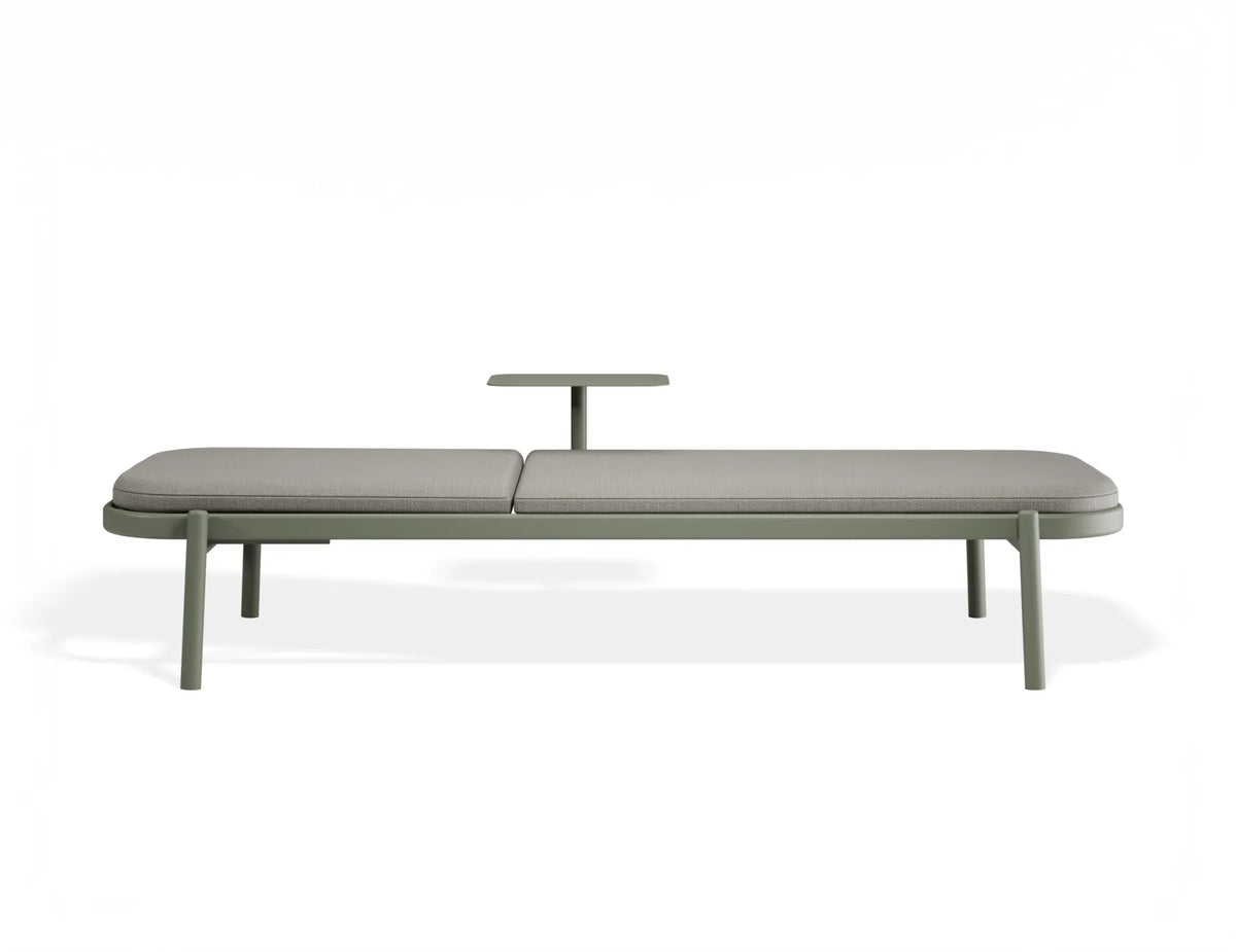 Verano Sun Lounge