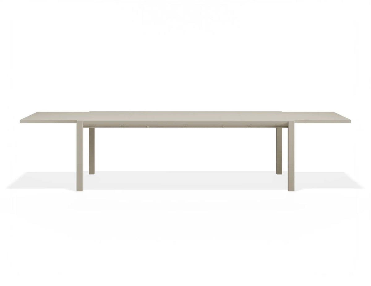 Reflect Outdoor Extendable Dining Table