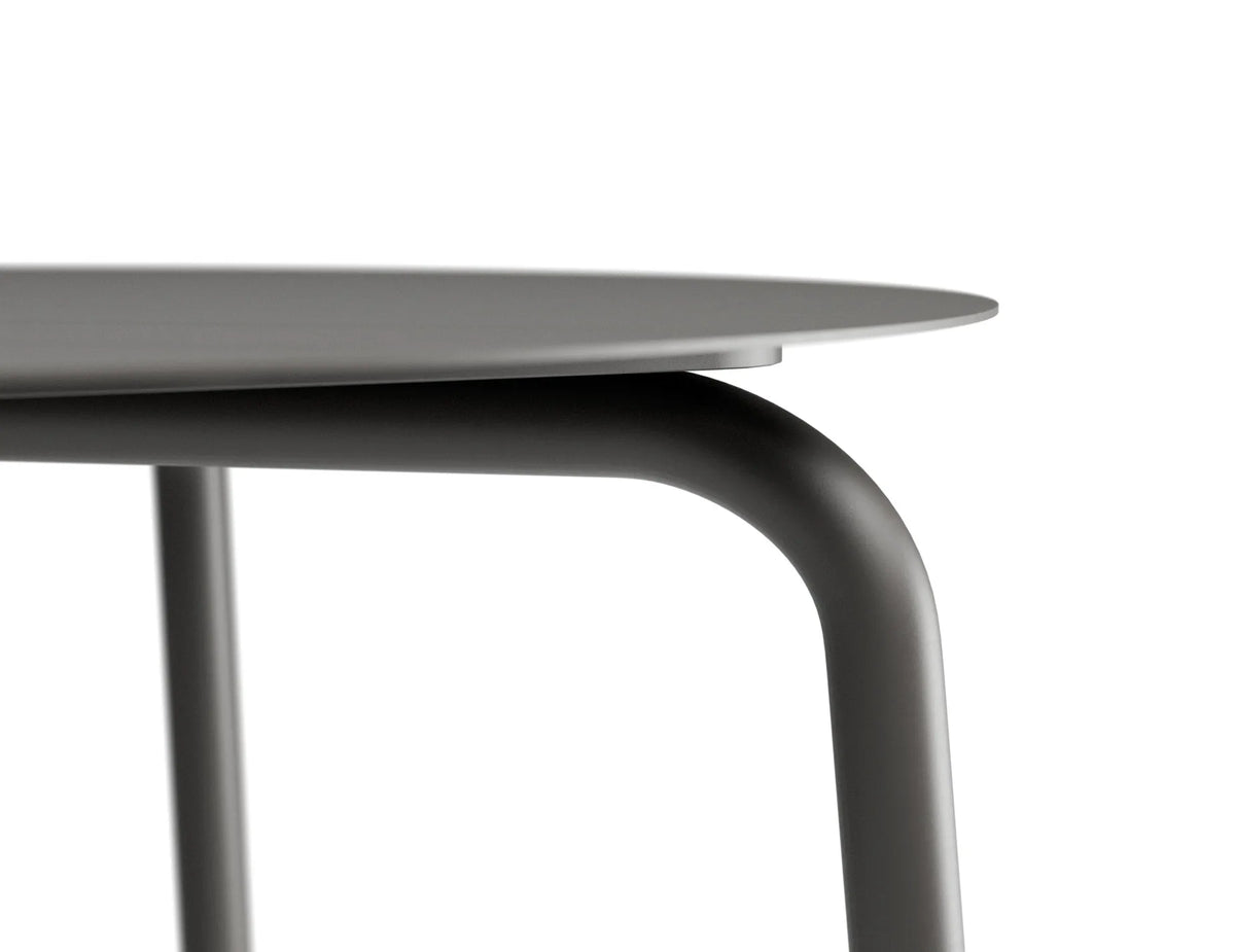 Roku 120cm Outdoor Round Dining Table