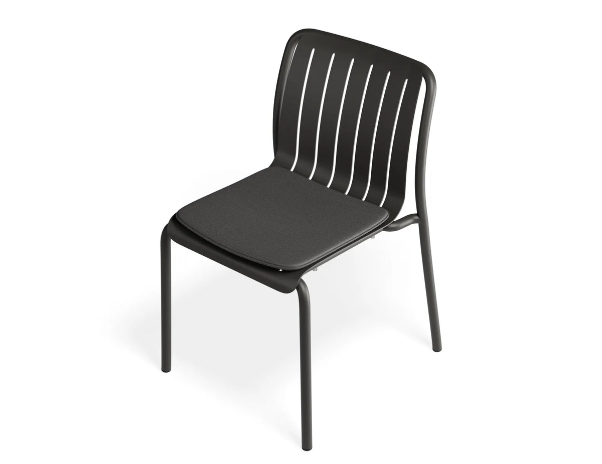 Roku Outdoor Dining Chair