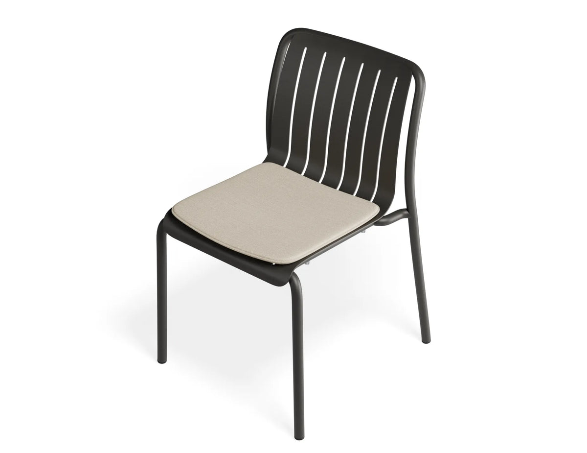 Roku Outdoor Dining Chair