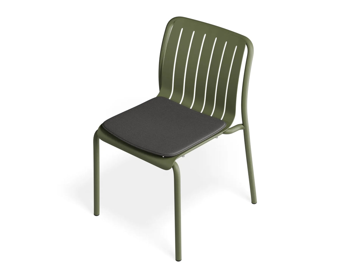Roku Outdoor Dining Chair