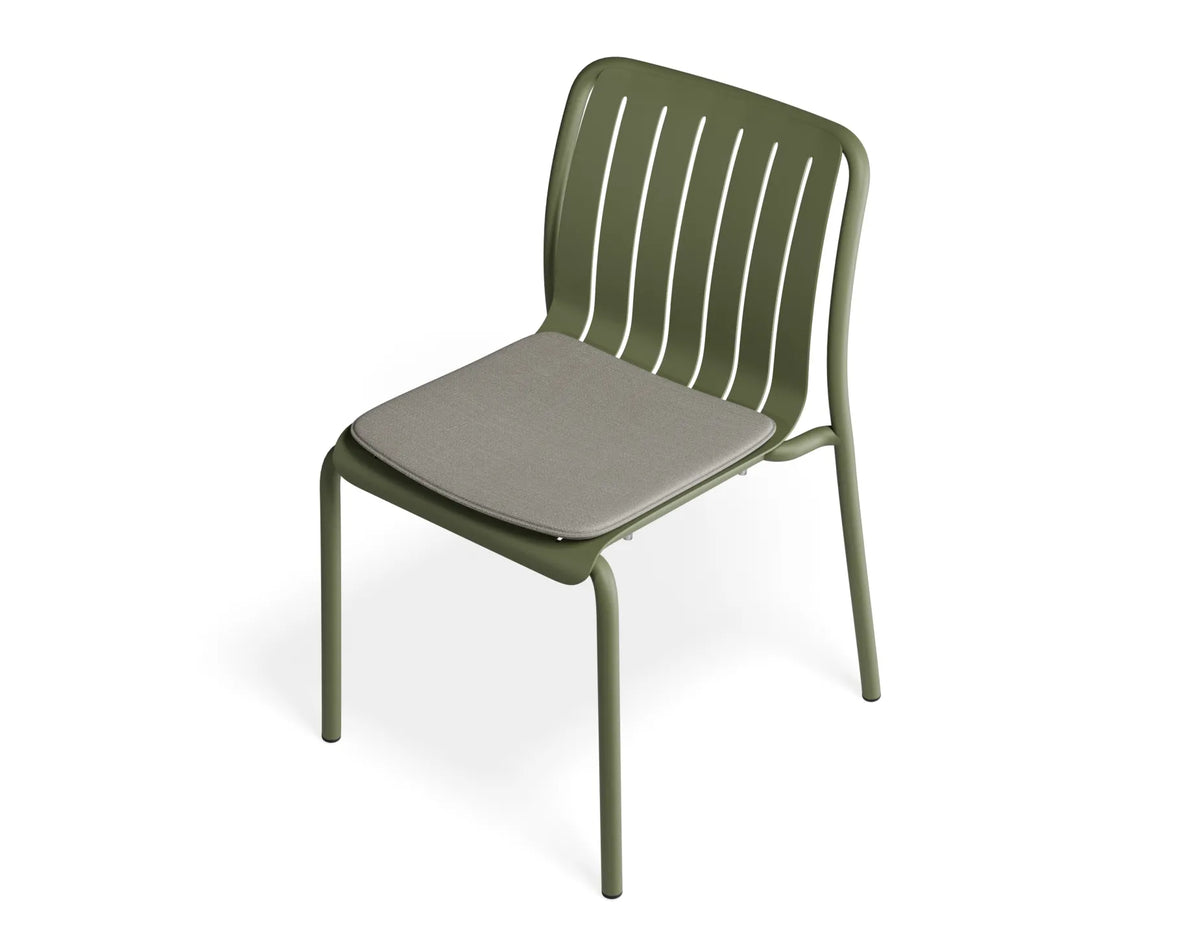 Roku Outdoor Dining Chair
