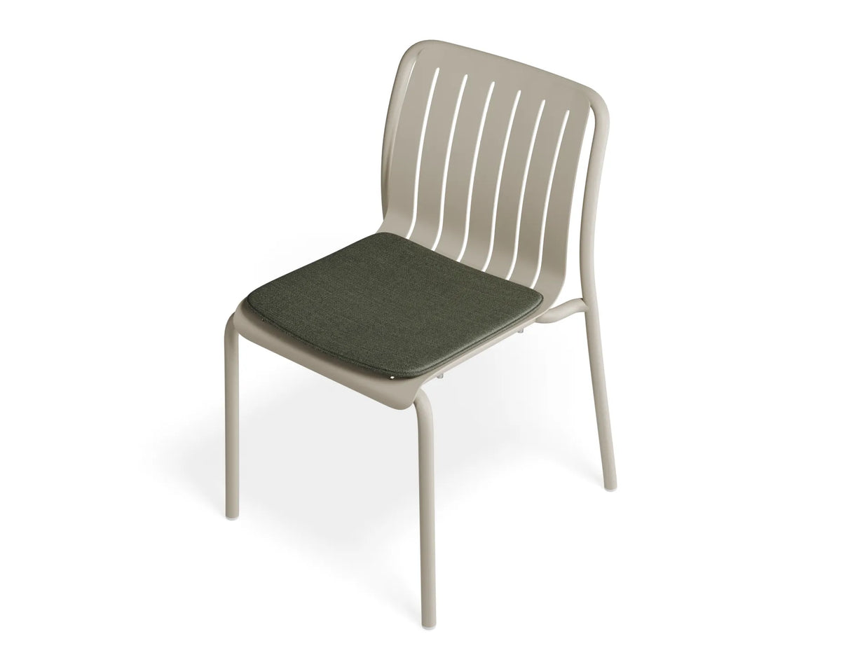 Roku Outdoor Dining Chair