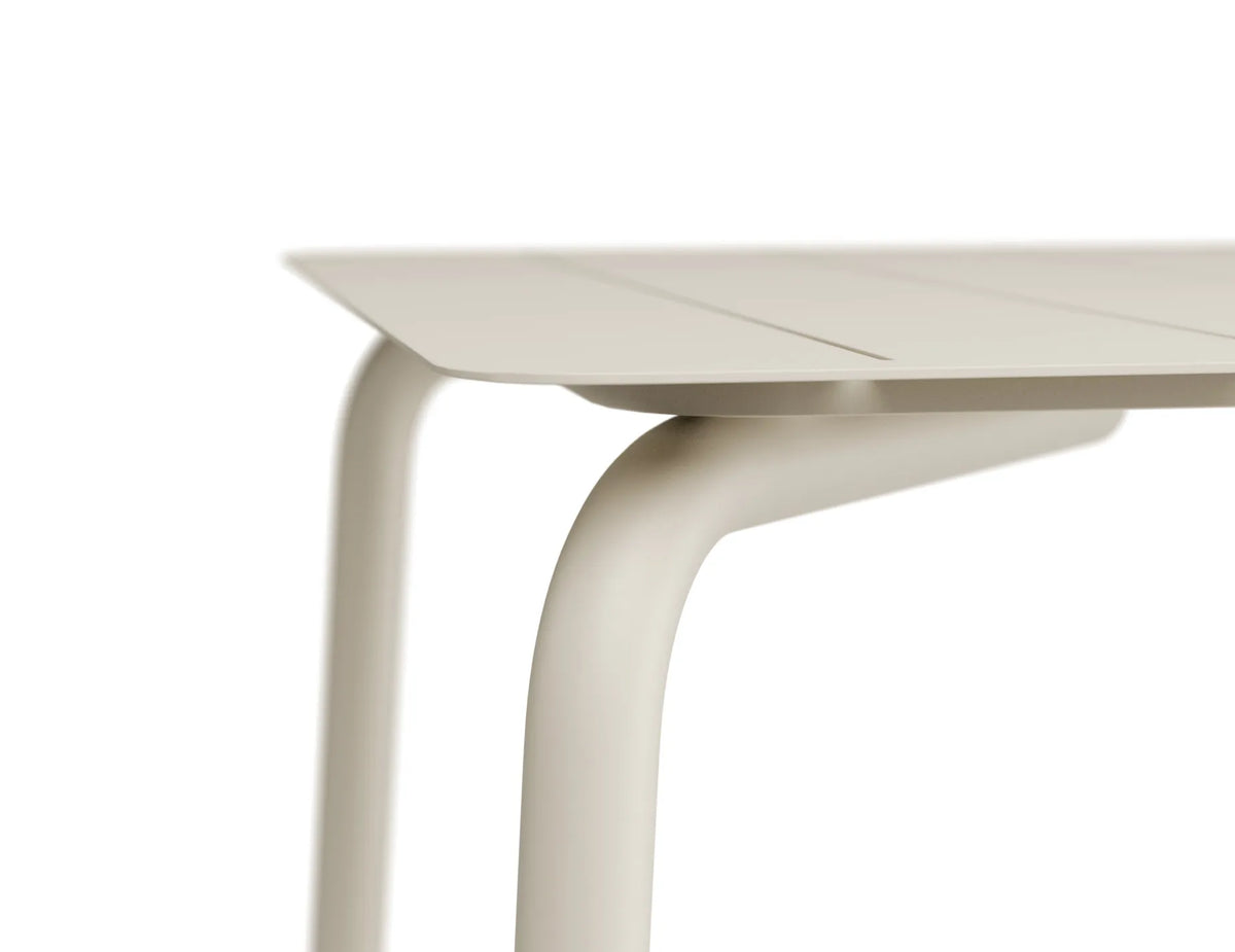 Roku 160cm Outdoor Dining Table
