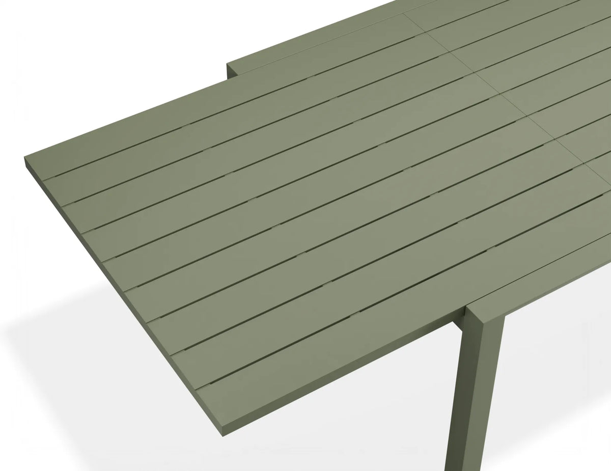 Reflect Outdoor Extendable Dining Table