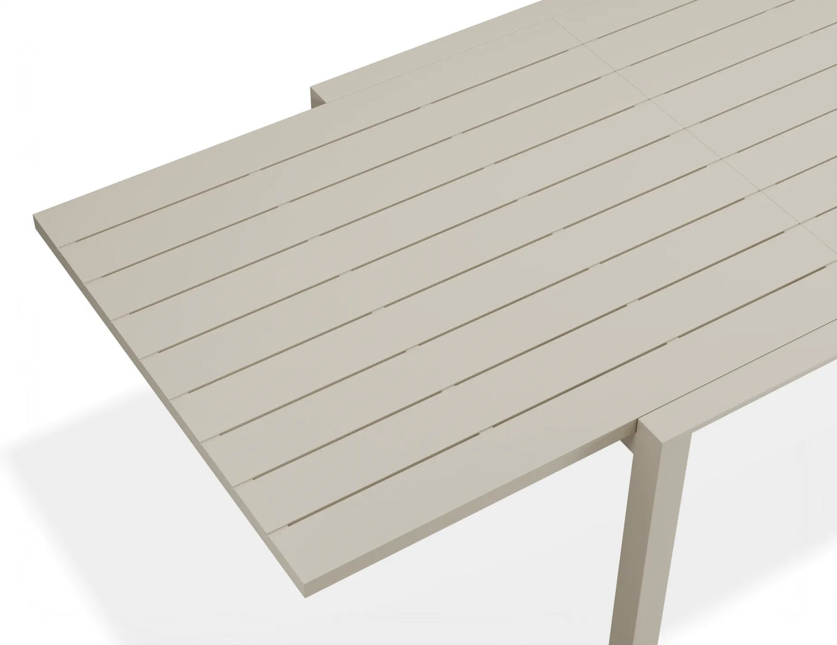 Reflect Outdoor Extendable Dining Table